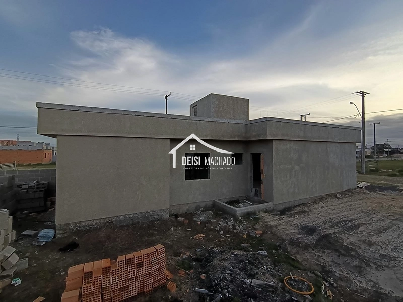CASA EM CONSTRUÇÃO EM CAPÃO NOVO: 2ª foto da galeria de imagens do imóvel
