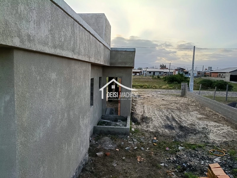 CASA EM CONSTRUÇÃO EM CAPÃO NOVO: 7ª foto da galeria de imagens do imóvel