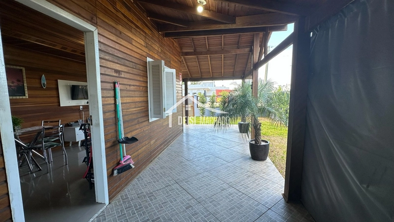 ÓTIMA CASA EM PRAIA PLANEJADA COM QUADRA DE ESPORTES E CLUBE!: 4ª foto da galeria de imagens do imóvel