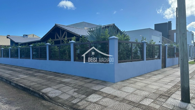 ÓTIMA CASA EM PRAIA PLANEJADA COM QUADRA DE ESPORTES E CLUBE!: 20ª foto da galeria de imagens do imóvel