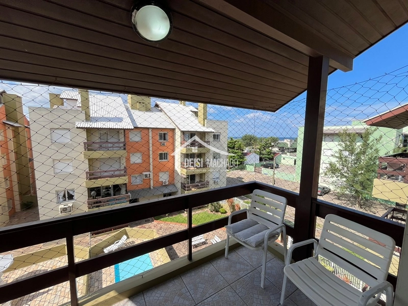 Apartamento com Terraço e Área Gourmet, próximo ao Mar em Capão Novo: 2ª foto da galeria de imagens do imóvel