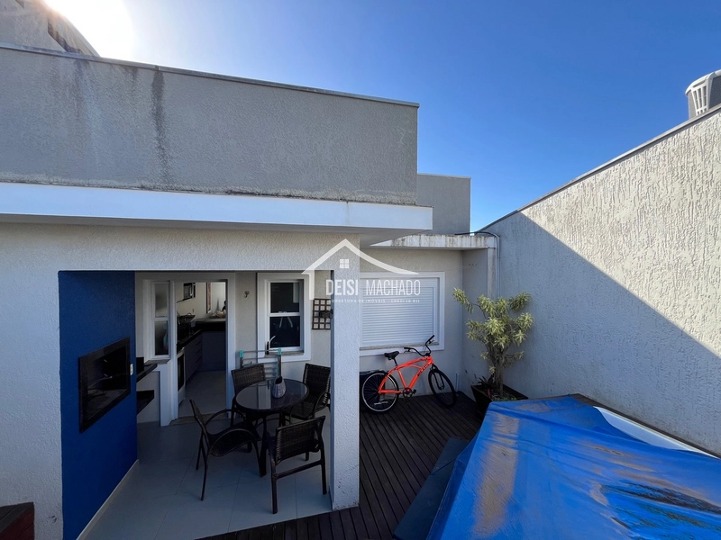 Linda casa geminada em Capão Novo: 9ª foto da galeria de imagens do imóvel