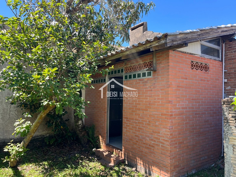 Excelente casa de três dormitórios, pertinho do mar, em Capão Novo!: 3ª foto da galeria de imagens do imóvel