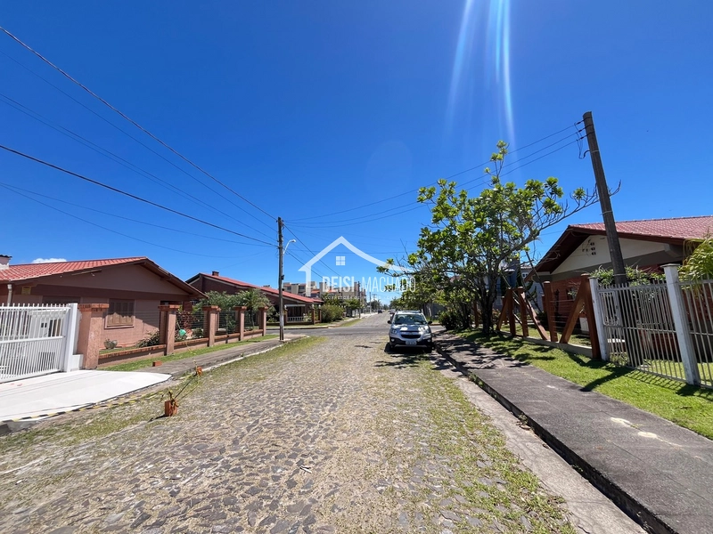 Excelente casa de três dormitórios, pertinho do mar, em Capão Novo!: 10ª foto da galeria de imagens do imóvel