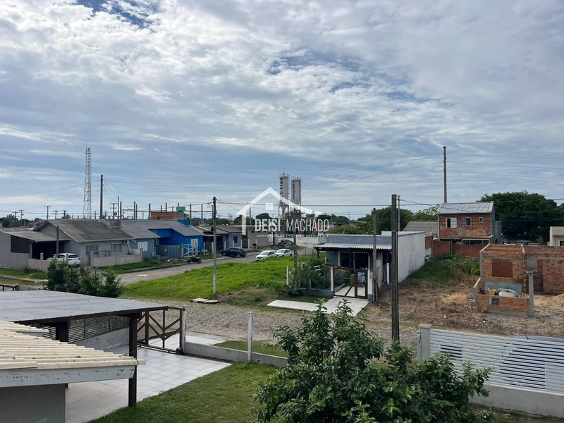 Casa ampla de dois pavimentos: 16ª foto da galeria de imagens do imóvel