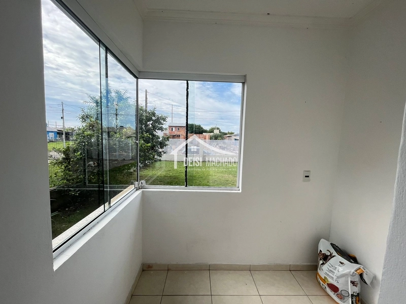 Casa ampla de dois pavimentos: 22ª foto da galeria de imagens do imóvel