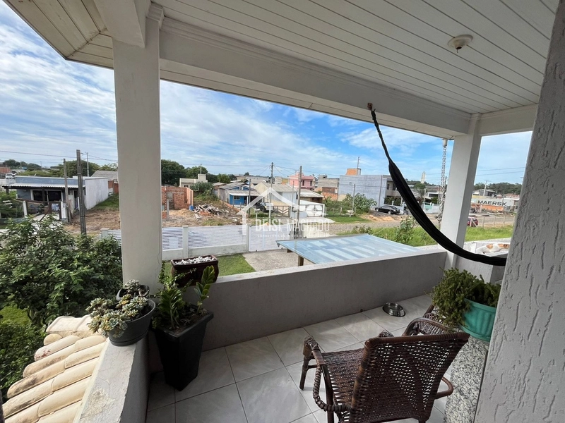 Casa ampla de dois pavimentos: 13ª foto da galeria de imagens do imóvel