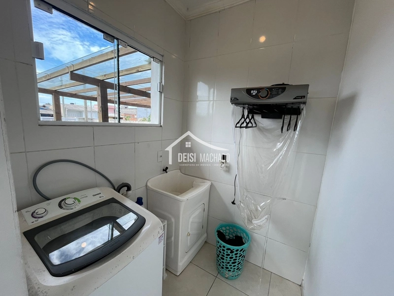 Casa ampla de dois pavimentos: 2ª foto da galeria de imagens do imóvel