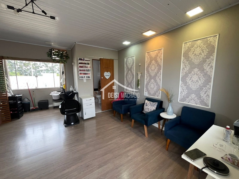 Casa ampla de dois pavimentos: 4ª foto da galeria de imagens do imóvel