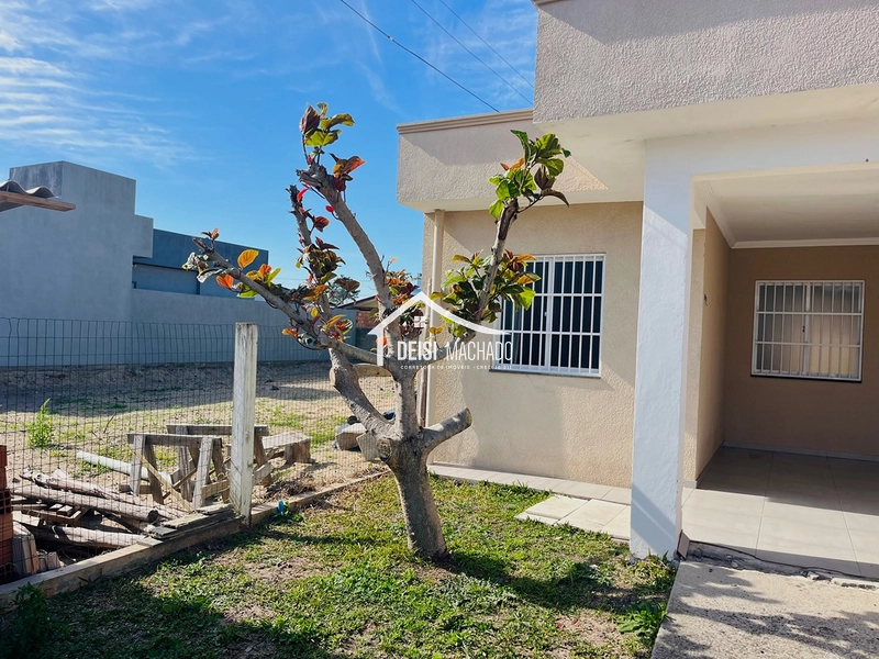 Casa Germinada em Capão Novo Posto 4: 2ª foto da galeria de imagens do imóvel