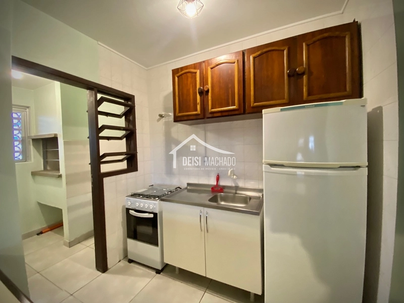 LINDO APARTAMENTO DE 1 DORMITÓRIO EM CAPÃO NOVO !: 11ª foto da galeria de imagens do imóvel