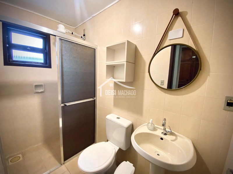LINDO APARTAMENTO DE 1 DORMITÓRIO EM CAPÃO NOVO !: 3ª foto da galeria de imagens do imóvel