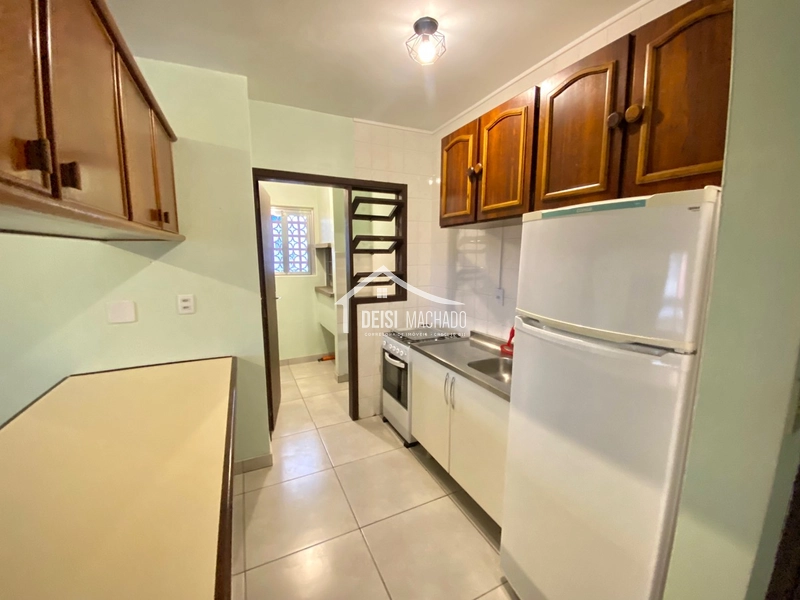 LINDO APARTAMENTO DE 1 DORMITÓRIO EM CAPÃO NOVO !: 1ª foto da galeria de imagens do imóvel