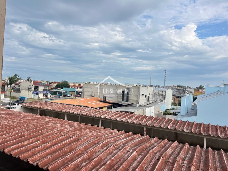 Apartamento a venda em Capão Novo: 3ª foto da galeria de imagens do imóvel