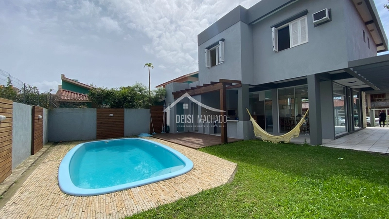 EXCLUSIVIDADE DEISI MACHADO: sobrado 05 dormitórios com piscina!: 7ª foto da galeria de imagens do imóvel