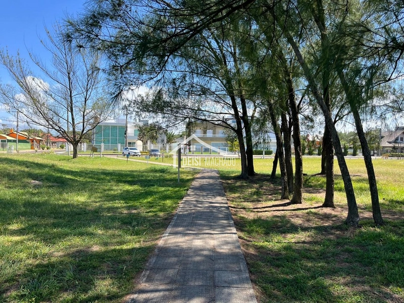 CASA COM QUIOSQUE A venda em Capão Novo Village: 8ª foto da galeria de imagens do imóvel