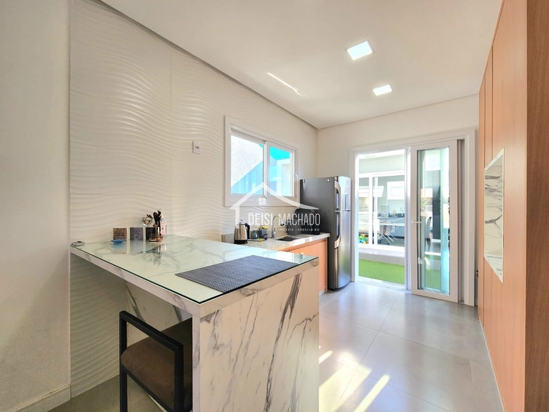 CASA COM QUIOSQUE A venda em Capão Novo Village: 64ª foto da galeria de imagens do imóvel