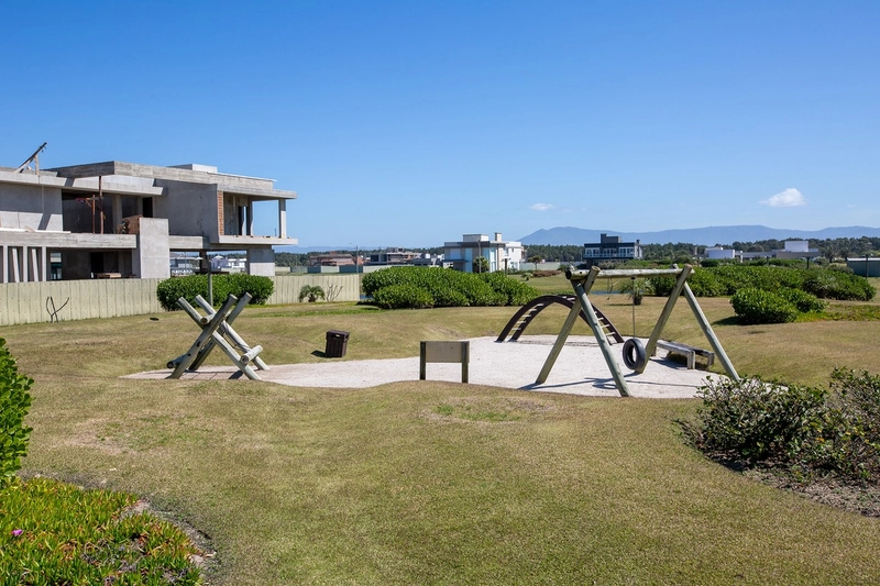 Lote beira-lago com vista diferenciada!: 15ª foto da galeria de imagens do imóvel
