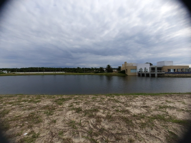 Lote beira-lago com vista diferenciada!: 12ª foto da galeria de imagens do imóvel