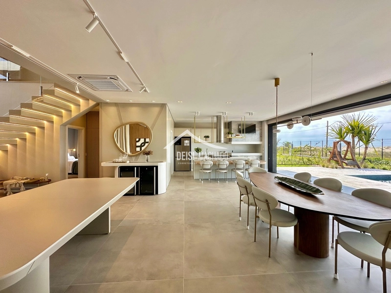 Casa em condomínio de luxo a beira mar com vista para o mar da sacada!: 4ª foto da galeria de imagens do imóvel