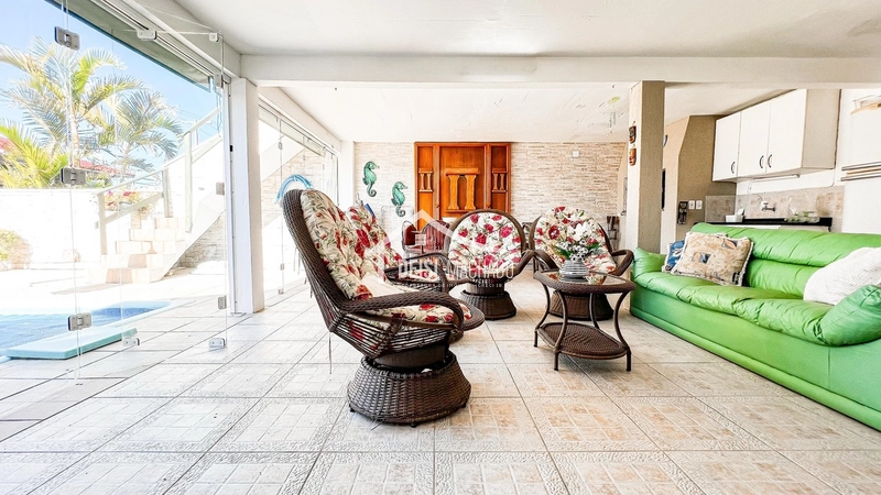 CASA 3 DORMITÓRIOS LOCALIZADA A POUCOS METROS DO MAR!: 20ª foto da galeria de imagens do imóvel