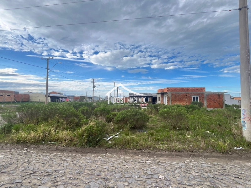 TERRENO EM CAPÃO NOVO: 3ª foto da galeria de imagens do imóvel