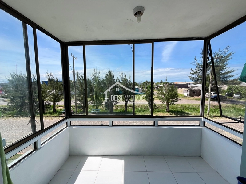 Apartamento três dormitórios à 300 metros do mar em Capão Novo: 11ª foto da galeria de imagens do imóvel
