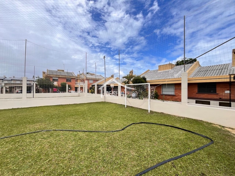 Apartamento em condomínio com quadra de beach tênis e piscina!: 30ª foto da galeria de imagens do imóvel