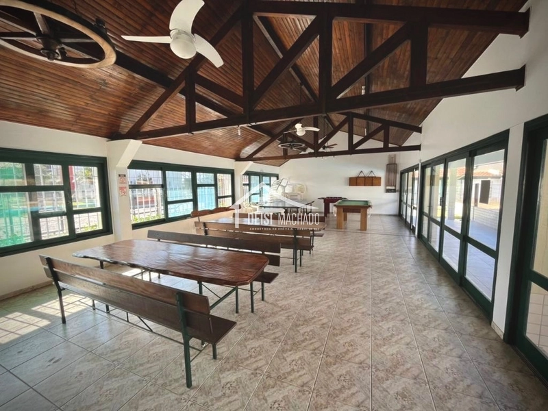 Apartamento térreo em prédio com piscinas em CAPÃO NOVO: 18ª foto da galeria de imagens do imóvel
