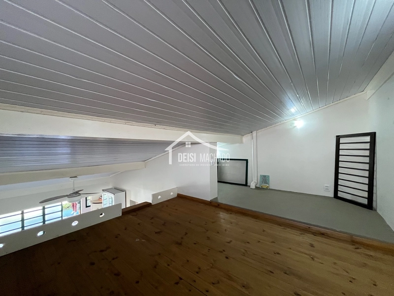 Apartamento térreo em prédio com piscinas em CAPÃO NOVO: 4ª foto da galeria de imagens do imóvel