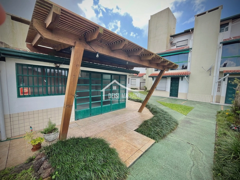Apartamento térreo em prédio com piscinas em CAPÃO NOVO: 24ª foto da galeria de imagens do imóvel