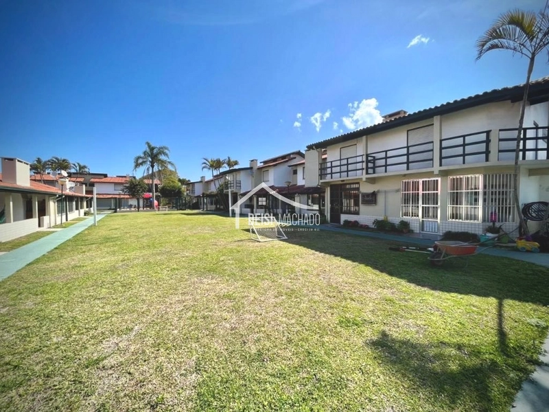 Apartamento térreo em prédio com piscinas em CAPÃO NOVO: 22ª foto da galeria de imagens do imóvel