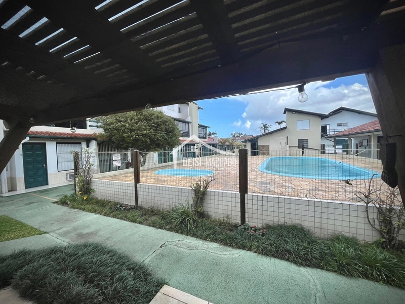 Apartamento térreo em prédio com piscinas em CAPÃO NOVO: 23ª foto da galeria de imagens do imóvel