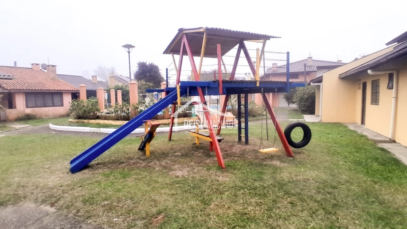 Sobrado com Mezanino Capão Novo: 1ª foto da galeria de imagens do imóvel