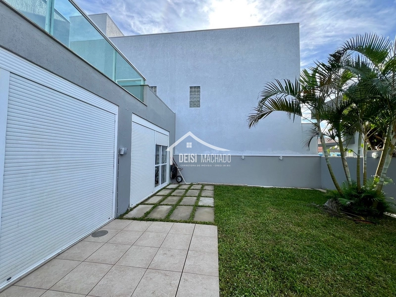 Espetacular Sobrado com vista para o mar em Capão Novo Village: 3ª foto da galeria de imagens do imóvel