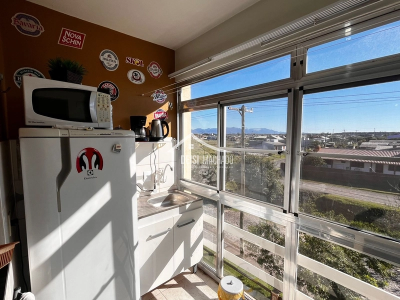 APARTAMENTO 1 DORMITÓRIO E MEIO À  400 METROS DA PRAIA EM CAPÃO NOVO: 9ª foto da galeria de imagens do imóvel