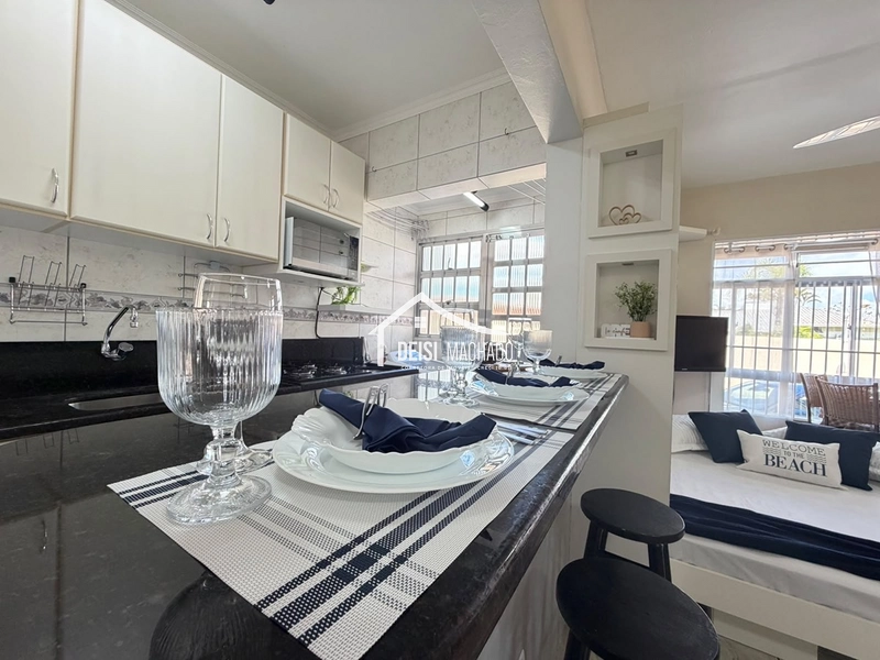 Apartamento térreo próximo ao mar.: 15ª foto da galeria de imagens do imóvel