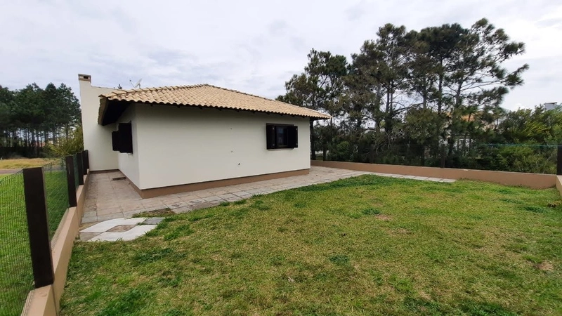 CASA TÉRREA a poucos metros do mar em CAPÃO NOVO VILLAGE: 36ª foto da galeria de imagens do imóvel