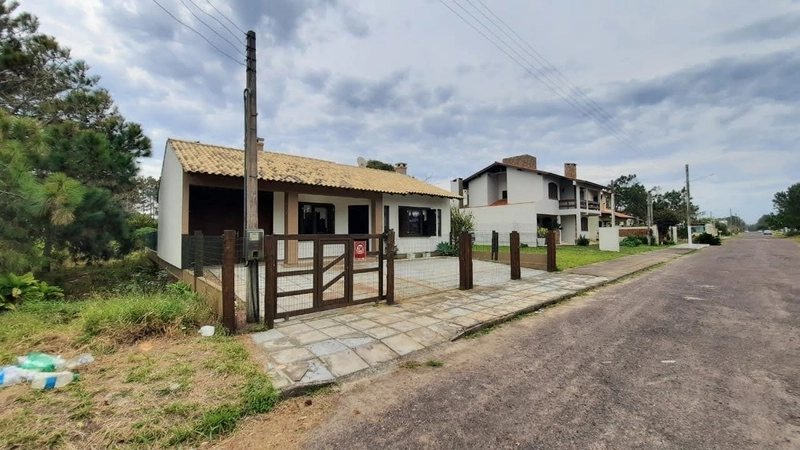 CASA TÉRREA a poucos metros do mar em CAPÃO NOVO VILLAGE: 25ª foto da galeria de imagens do imóvel