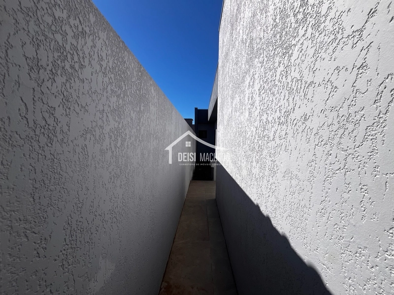 Linda casa geminada no litoral: 6ª foto da galeria de imagens do imóvel