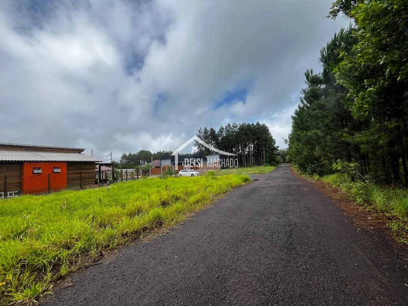TERRENO DE ESQUINA PRONTO PARA CONSTRUIR: 2ª foto da galeria de imagens do imóvel