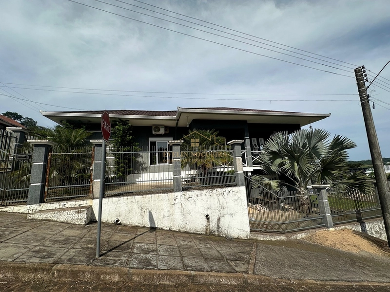 Vendo Excelente Residência com Vista Incrível em Harmonia : 3ª foto da galeria de imagens do imóvel