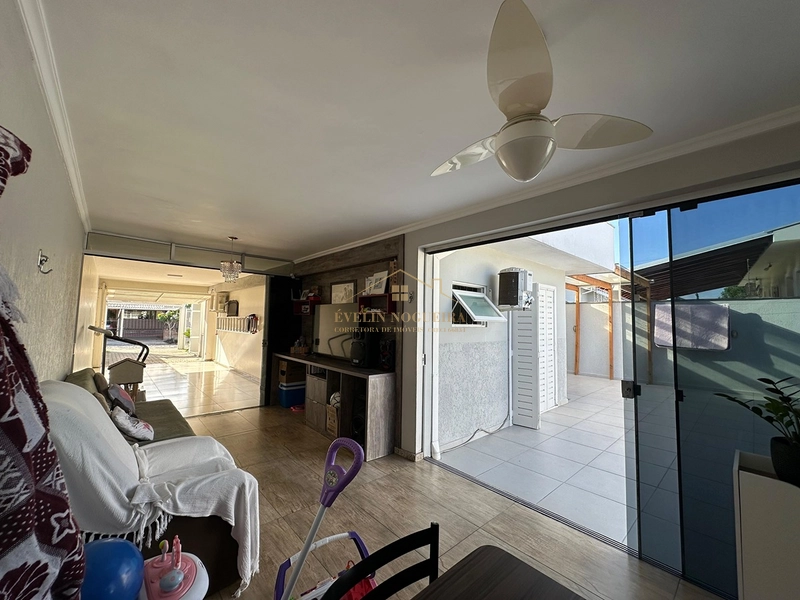 Casa á venda com 3 dormitórios no Bairro Senai: 24ª foto da galeria de imagens do imóvel