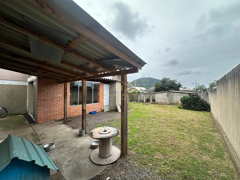 Vendo casa com 2 dormitórios no Bairro Senai: 11ª foto da galeria de imagens do imóvel
