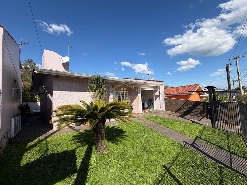 Vendo ótima casa com 3 dormitórios em excelente localização!: 3ª foto da galeria de imagens do imóvel