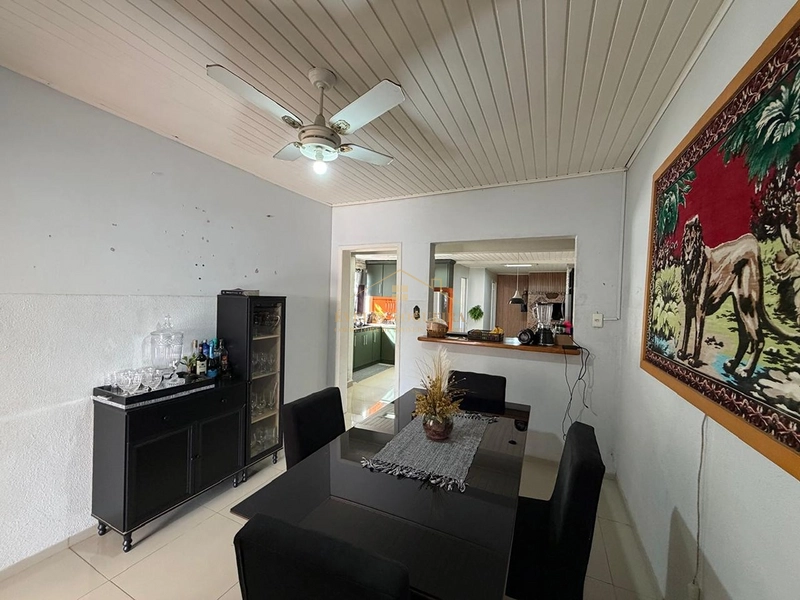 Vendo ótima casa com 3 dormitórios em excelente localização!: 12ª foto da galeria de imagens do imóvel