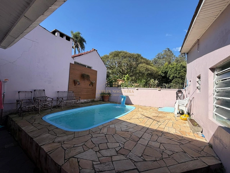 Vendo ótima casa com 3 dormitórios em excelente localização!: 6ª foto da galeria de imagens do imóvel