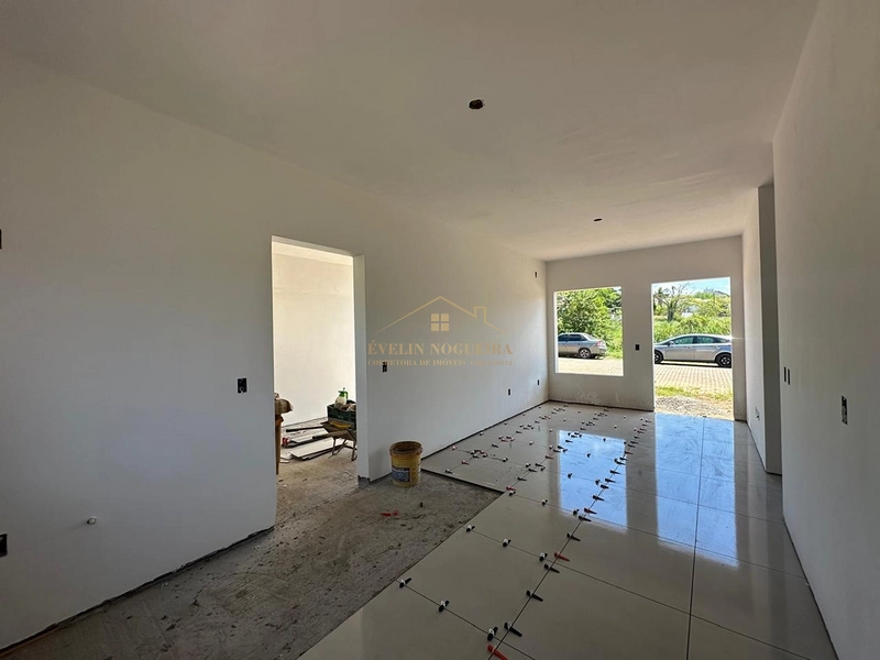 Vendo ótima casa no bairro Senai: 4ª foto da galeria de imagens do imóvel