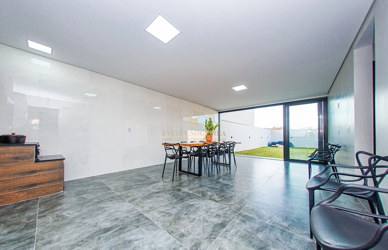 Vendo Belíssima Casa no Bairro Senai: 15ª foto da galeria de imagens do imóvel