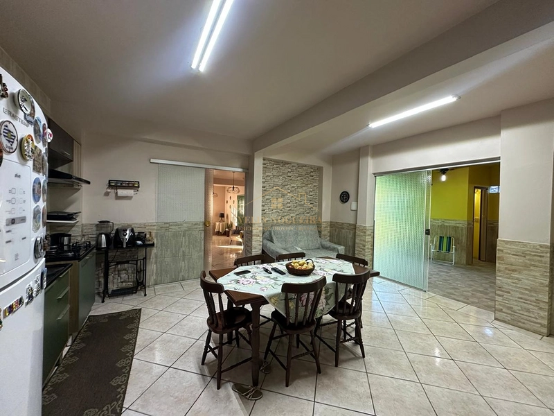 Casa com 5 dormitórios Próxima ao centro!: 12ª foto da galeria de imagens do imóvel